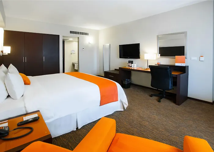 Novit 4* Mexico City