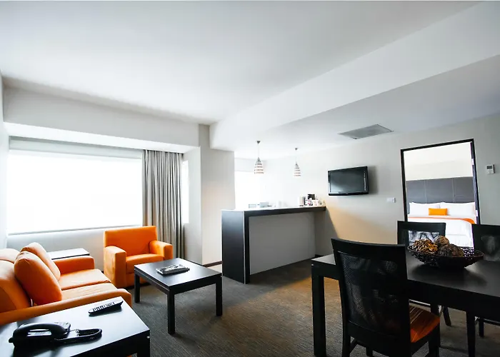 Novit Hotel 4*