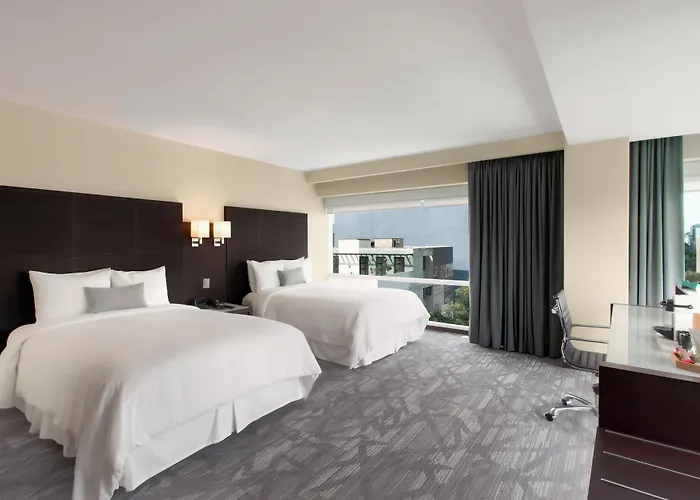 Novit 4* Mexico City