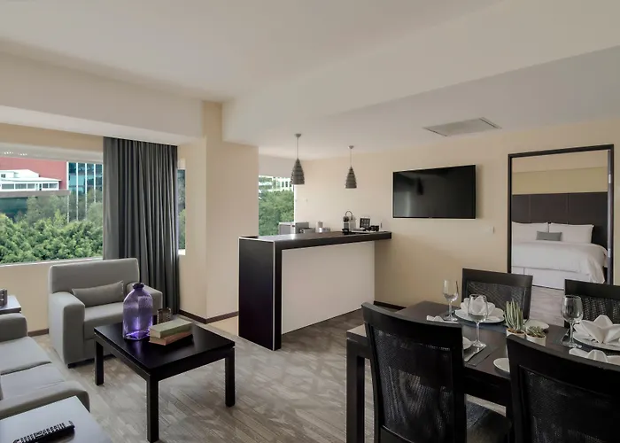 Novit 4* Mexico City